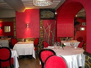 Clécy Hotel Au Site Normand מראה חיצוני תמונה